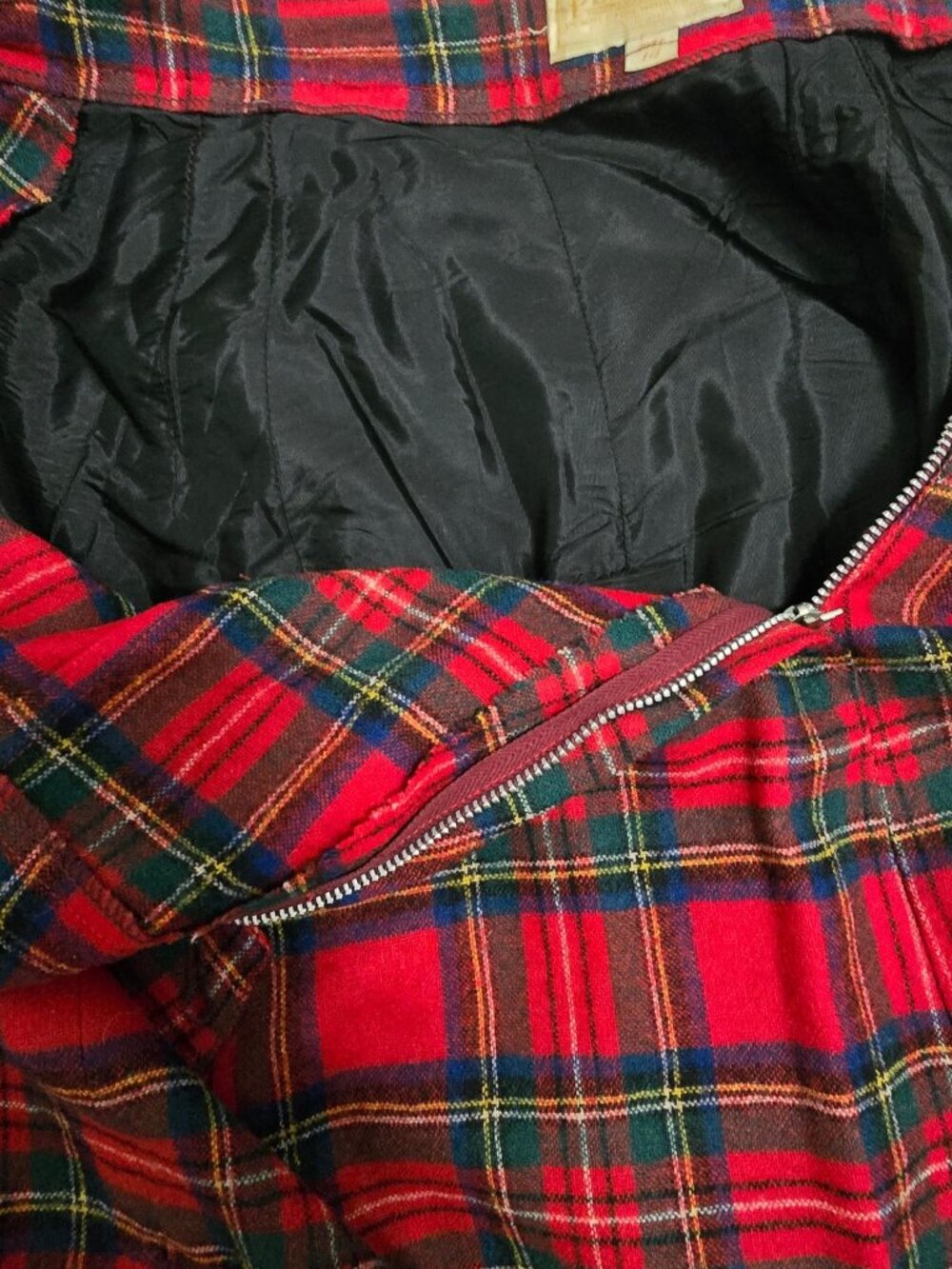 Vintage 50-60's Pendleton Tartan Red Plaid Virgin Wool A-Line Skirt Size 14 READ - Picture 6 of 10